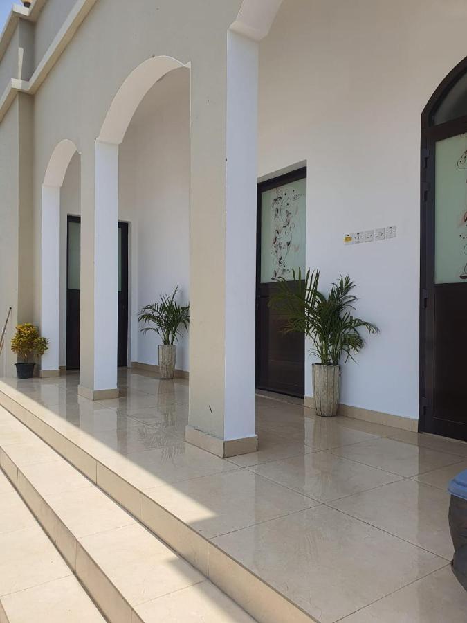 Lazeemah Chalet استراحة اللزيمه Villa Ras al-Khaimah Exterior foto